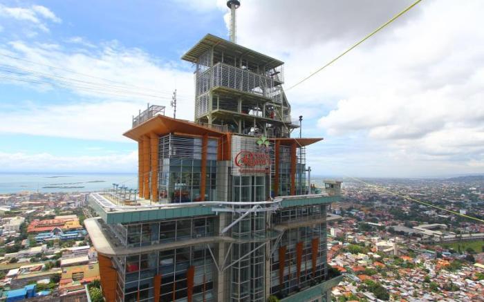 Crown Regency Hotel & Towers