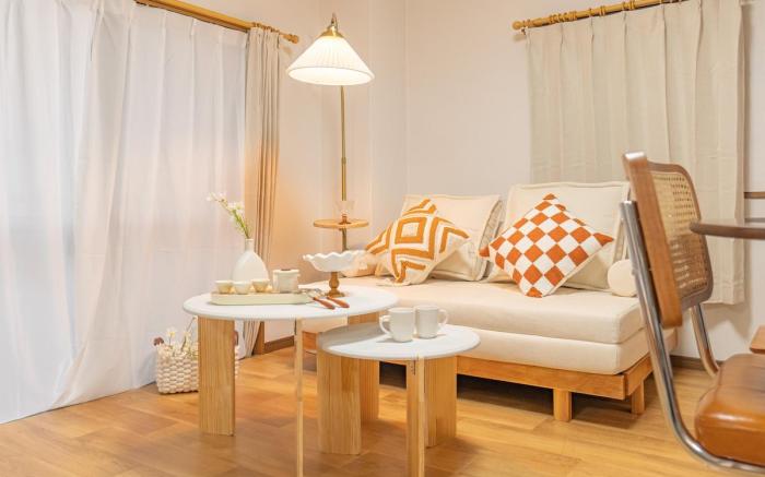 6-minute walk from Higashi-Nakano station