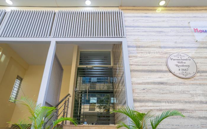Housr Charlie 1 BHK Apartment Near Manipal Hospital