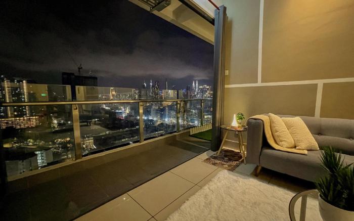 One Residences KL by Sleeping Cat 