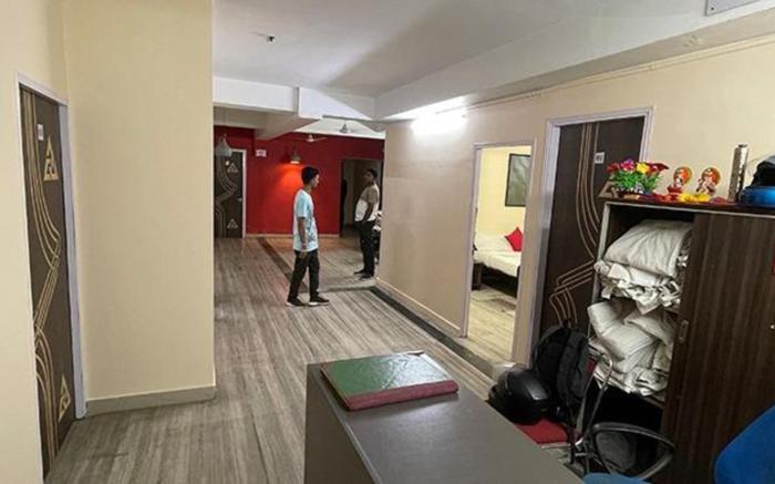 FabHotel Kolstay Inn