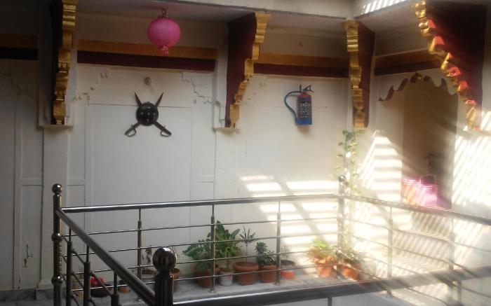 Kanha Paying Guest House