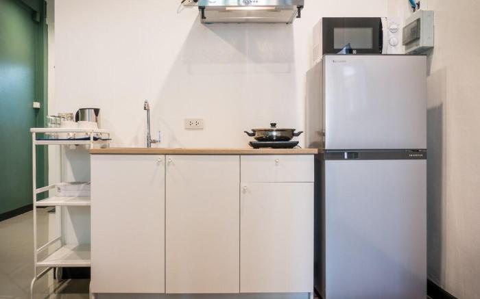 (T3) TWO Bedrooms WIFI Full kitchen 1 min to BTS
