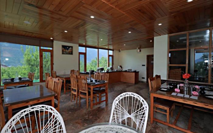 Omavya Cottage