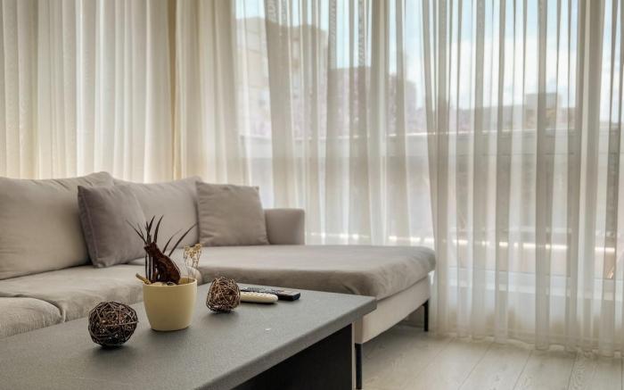 1BR Elite Residence | FREE Gym Pass | Center
