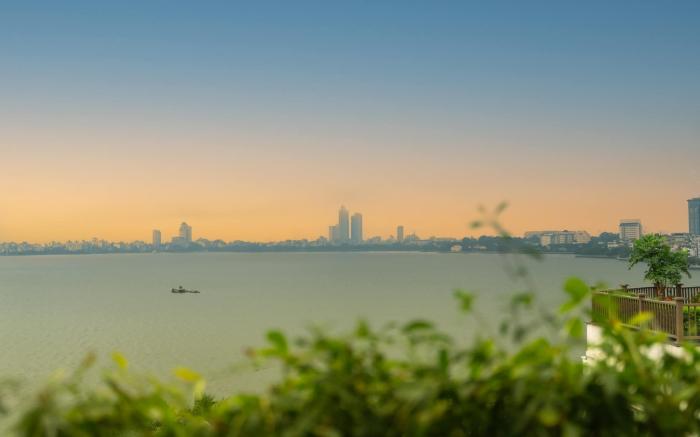 T98 Westlake Trich Sai - Tay Ho Center Lake View