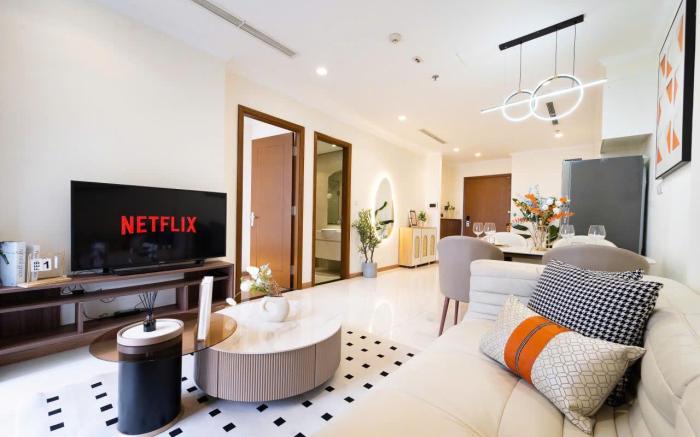 Orange - Luxury Apartment Vinhomes Central Park