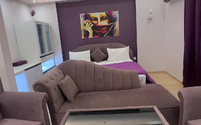DLF Mypad Comfort Keepers|STUDIO ROOM Apartment