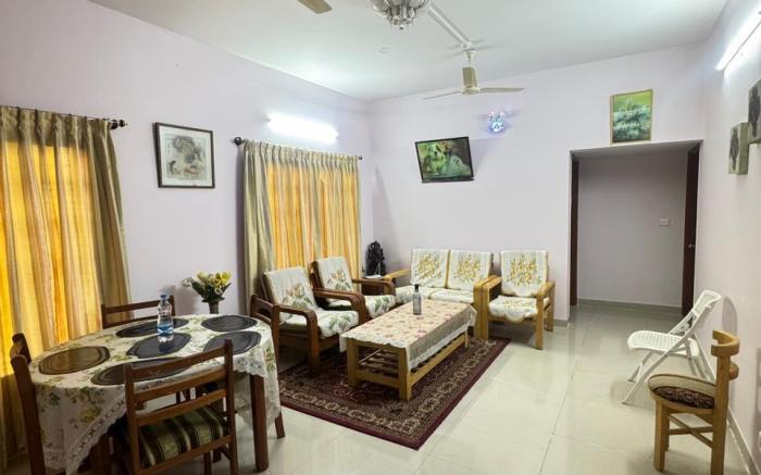 Hsr Homestay Chethana 