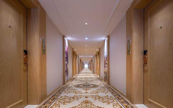 Vienna International Hotel Guiyang Southwest Trade City