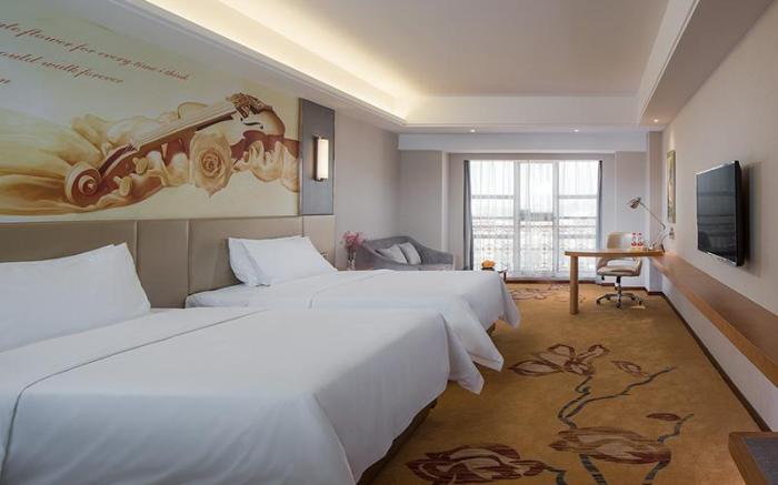 Vienna International Hotel Guiyang Qingzhen Plateau Pearl Junyue International