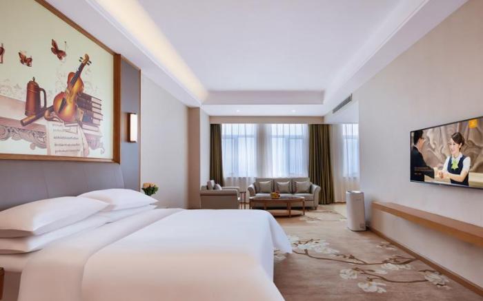 Vienna International Hotel Henan Puyang Zhongyuan East Road High-speed Railway Station