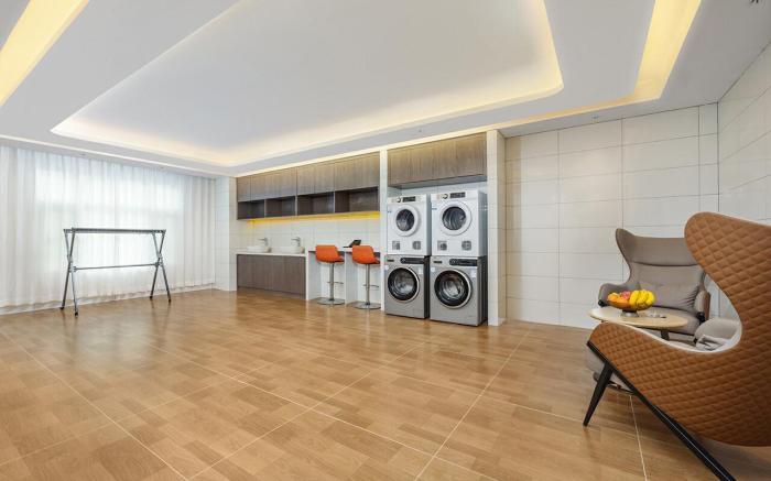 Vienna International Hotel Bazhou Yuhua East Road Yichen Building