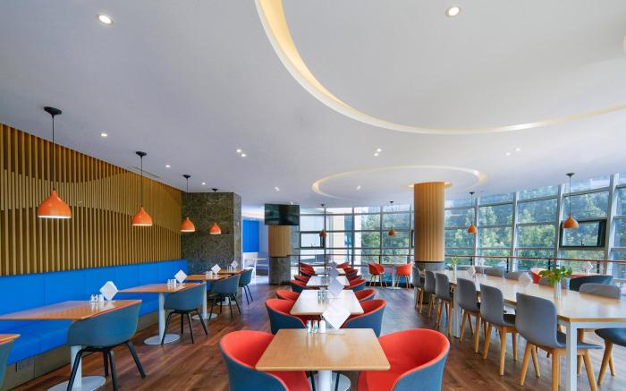 Vienna International Hotel Bozhou City Center