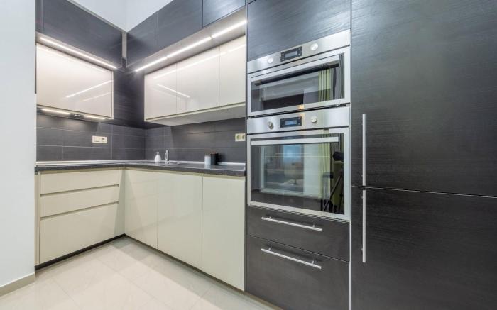 Lola - 2 bedrooms spacious apartment by the Danube