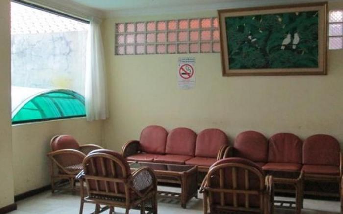 Hotel Lautze Indah