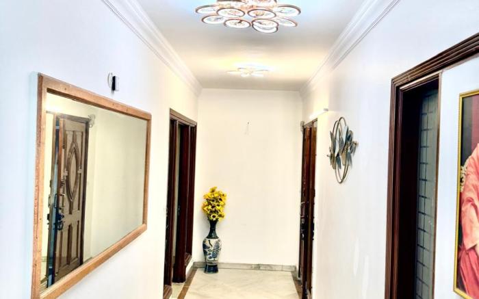 Divine India Service Apartment, Studio, E- 30