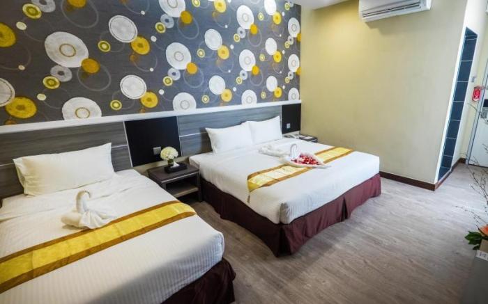 Indra Hotel