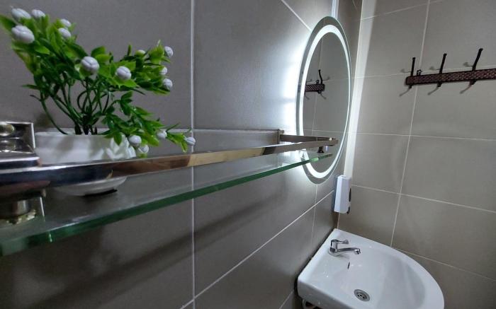 Three Elements *Muji *MRT2 *Netflix *Self Chk-In