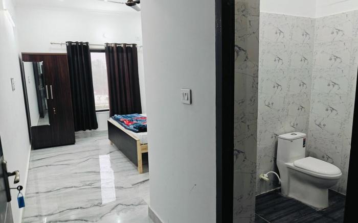 AC Room | Near IIM | Easy Access