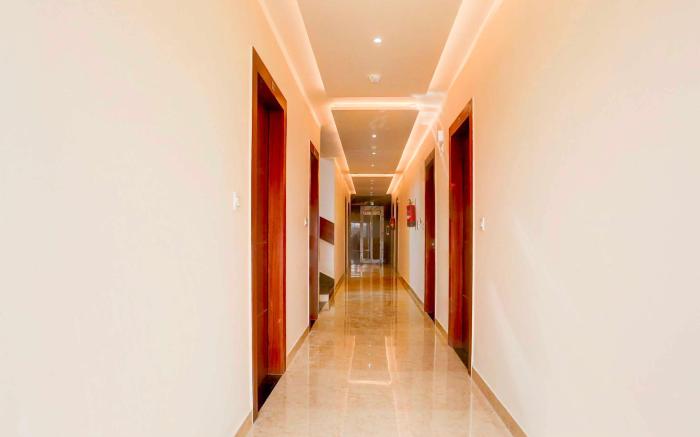 Collection O Taj Nagri Phase 2