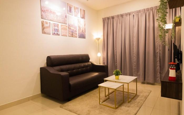 KL Cozy 9Pax 10Mins to Sentul LRT, Batu Caves, MCD
