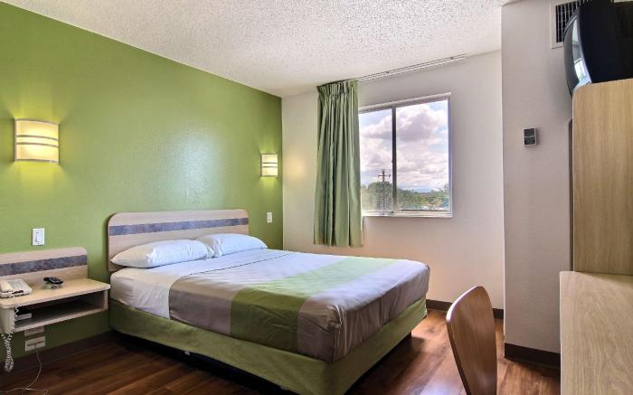 Motel 6 Albuquerque, NM - North