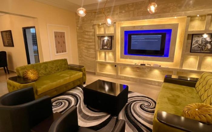 B.V Apartments, Abuja, Swimming pool, Gym, Wifi