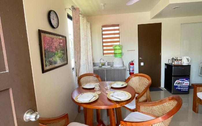 Athena’s Place Near Airport