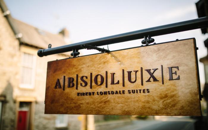 Absoluxe Suites