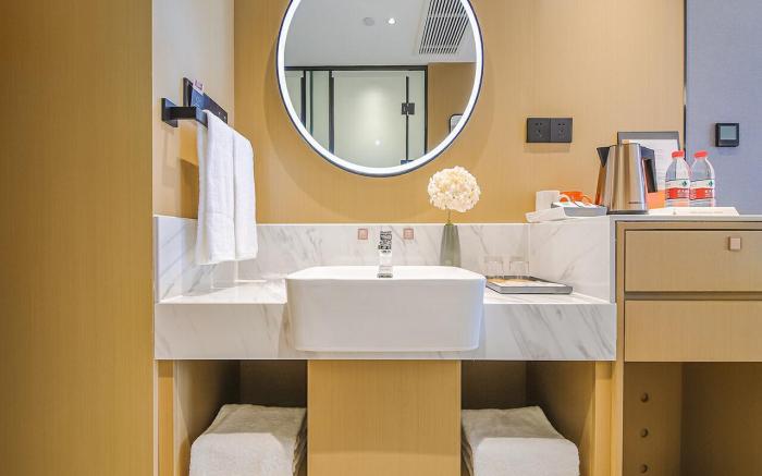 Vienna Classic Hotel Kunming Dianchi International Exhibition Center Vanke Feicui Riverside