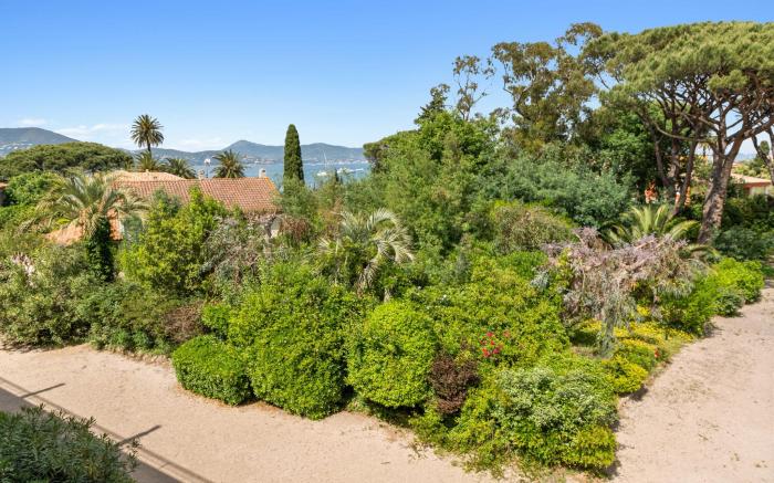 Modern apartment with sea view - 2BR - 4P