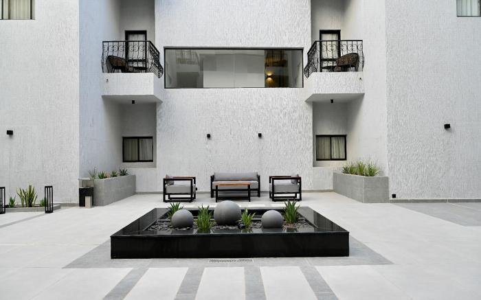 Palm Gate Hotel Suites