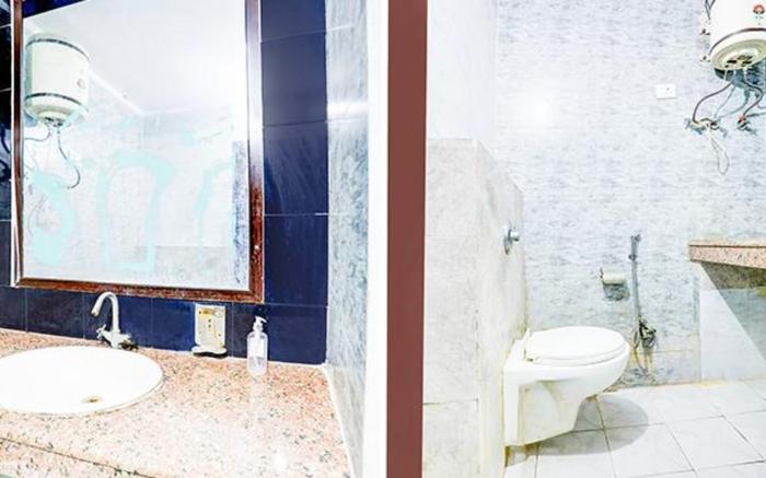FabHotel SR Grand