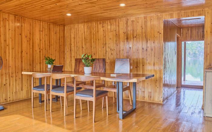 Lan Ha Floating Homestay