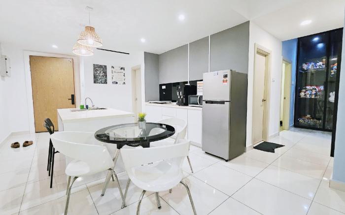 Mosaic Southkey Fun House 2BEDROOM 8 PAX