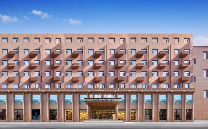 Yitel Collection Shijiazhuang Railway Station West Square