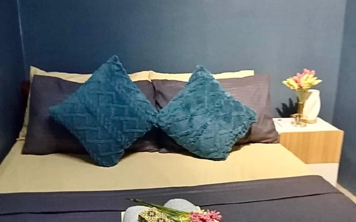 Balai Evelyn - A/C Couple Room (1 Full Size Bed)