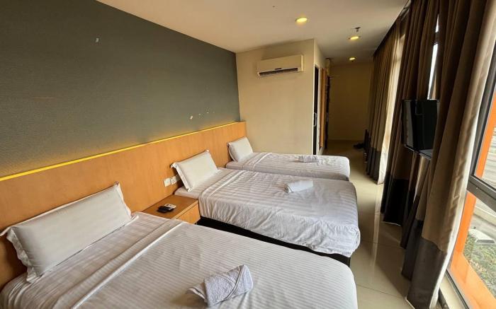 Signature Hotel Puchong TripleSuite View LRT 66