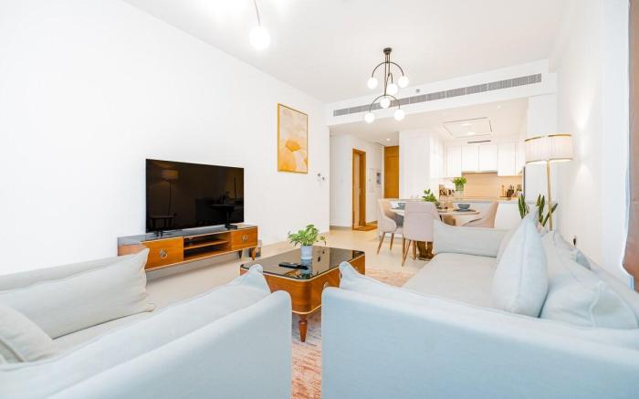 Escape24 - 2BR Canal Front Retreat w/ Canal Views