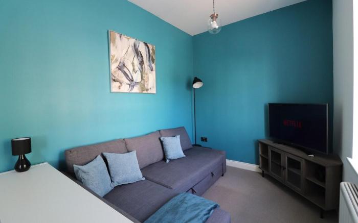 The Windsor Club Apartment