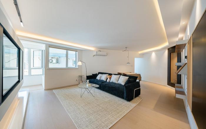 CityHome-3BRs, 2Baths, High-end Design, Nanjing Rd