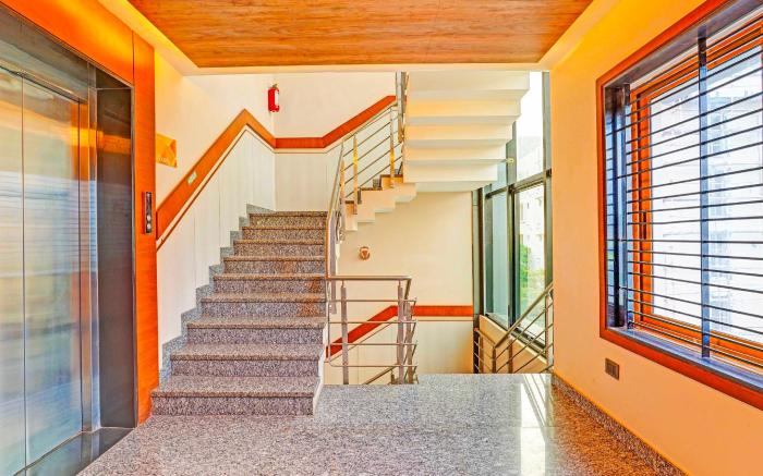 Super Hotel O Indiranagar