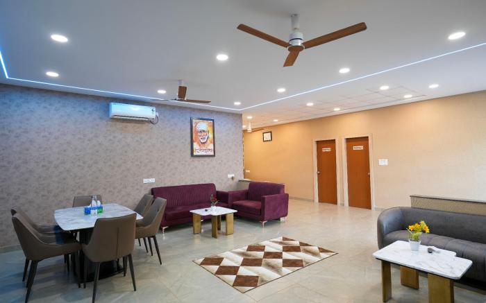 Sai Risu Wada! Premium Villa In Shirdi!