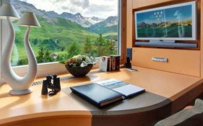 Tschuggen Grand Hotel - The Leading Hotels of the World