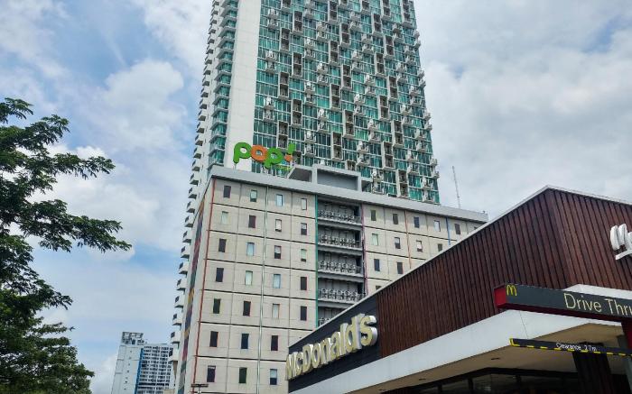 Spacious Studio Apt Tree Park City BSD By Travelio