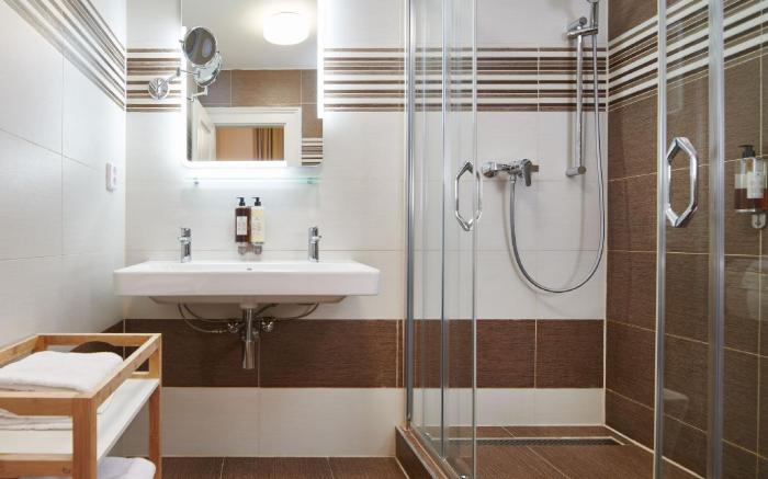 City Nest Apartments by Adrez Living