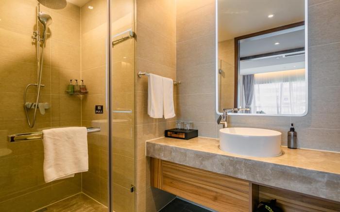 Home Inn Plus Xi'an Fengxi New City Administrative Committee Gangfeng International