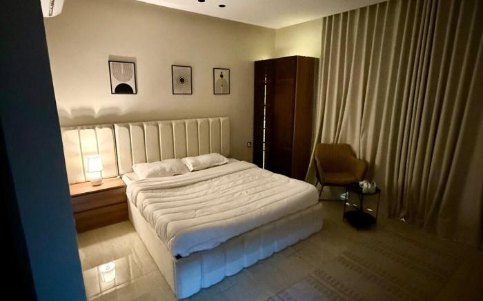 استديو بأثاث فاخر - Luxe Studio