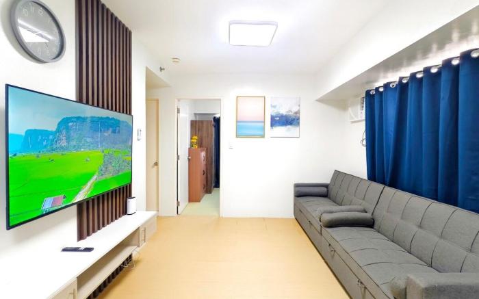 Avida Towers Cebu 1501 T2 IT Park 2 BR Unit - 2 TV